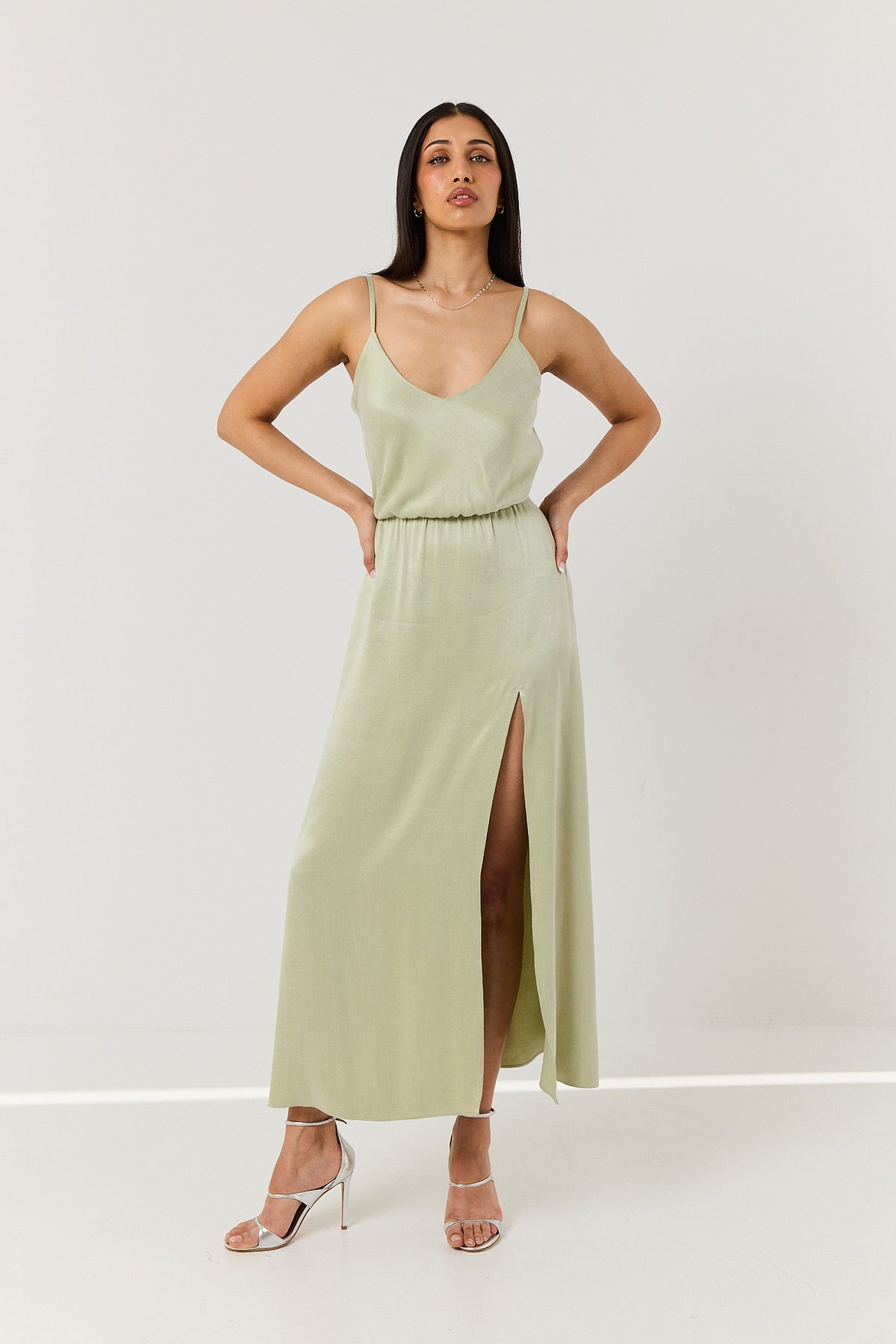 Sukienka Cameron pale green