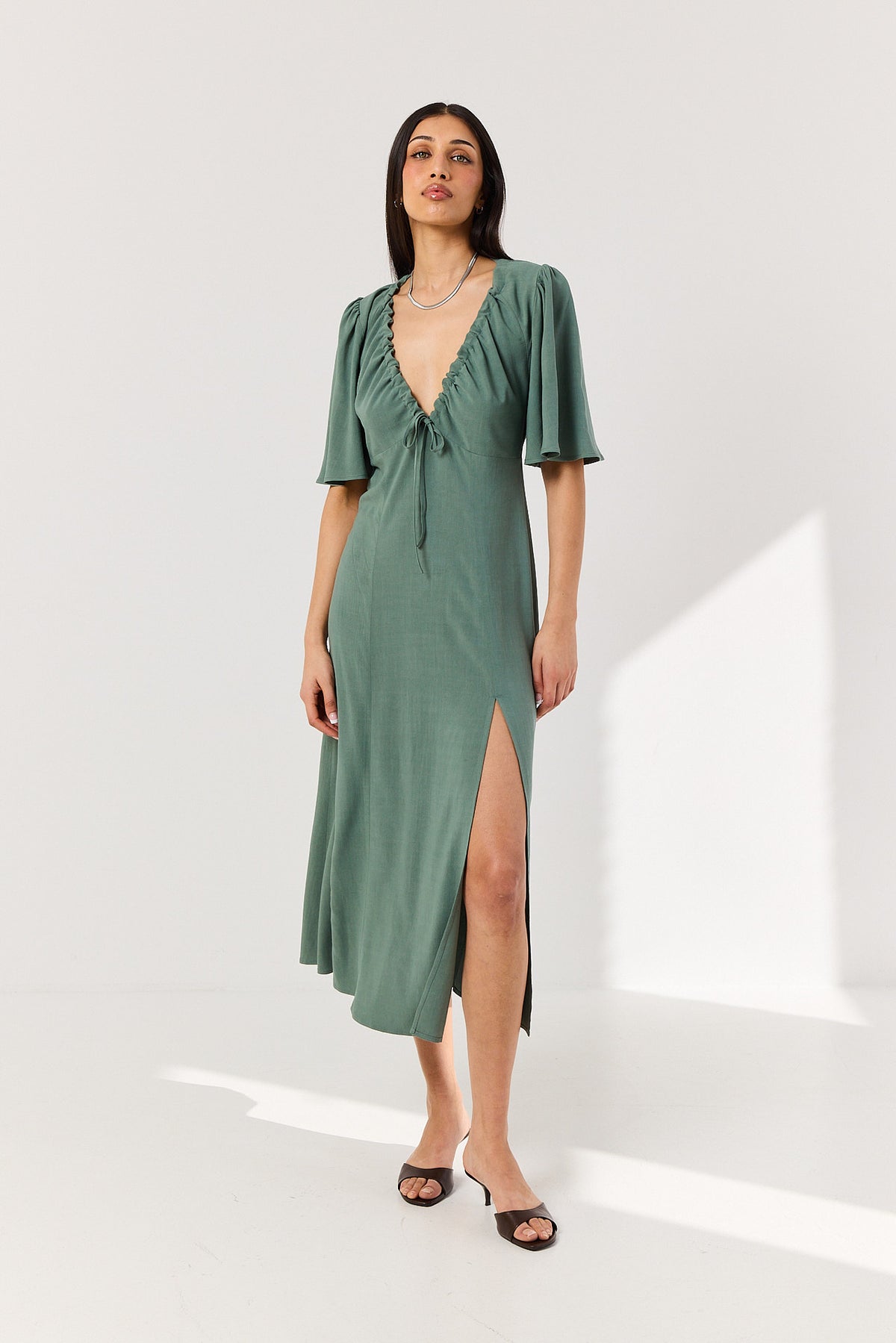 Sukienka Alessa smoky green