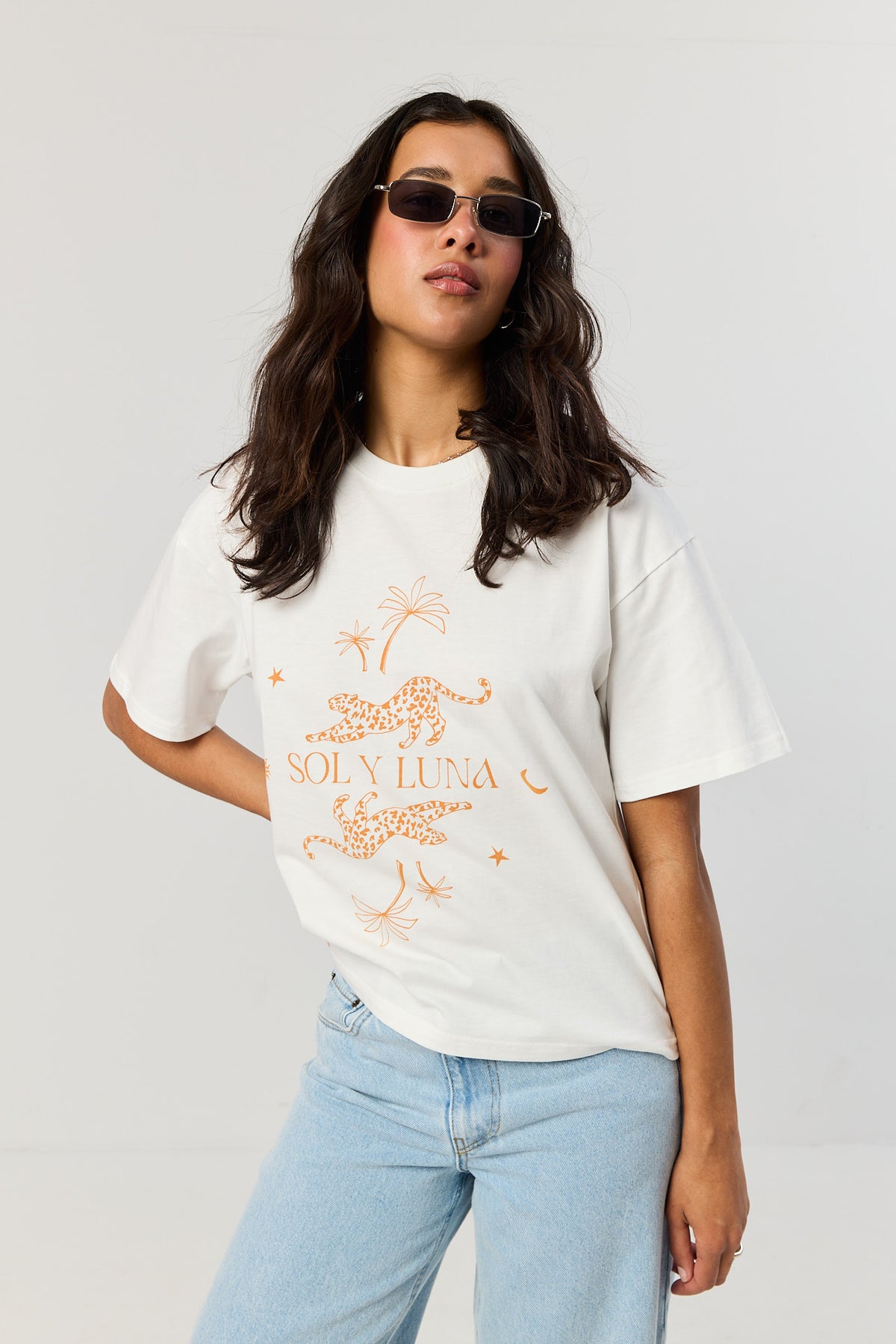 T-shirt Leo white