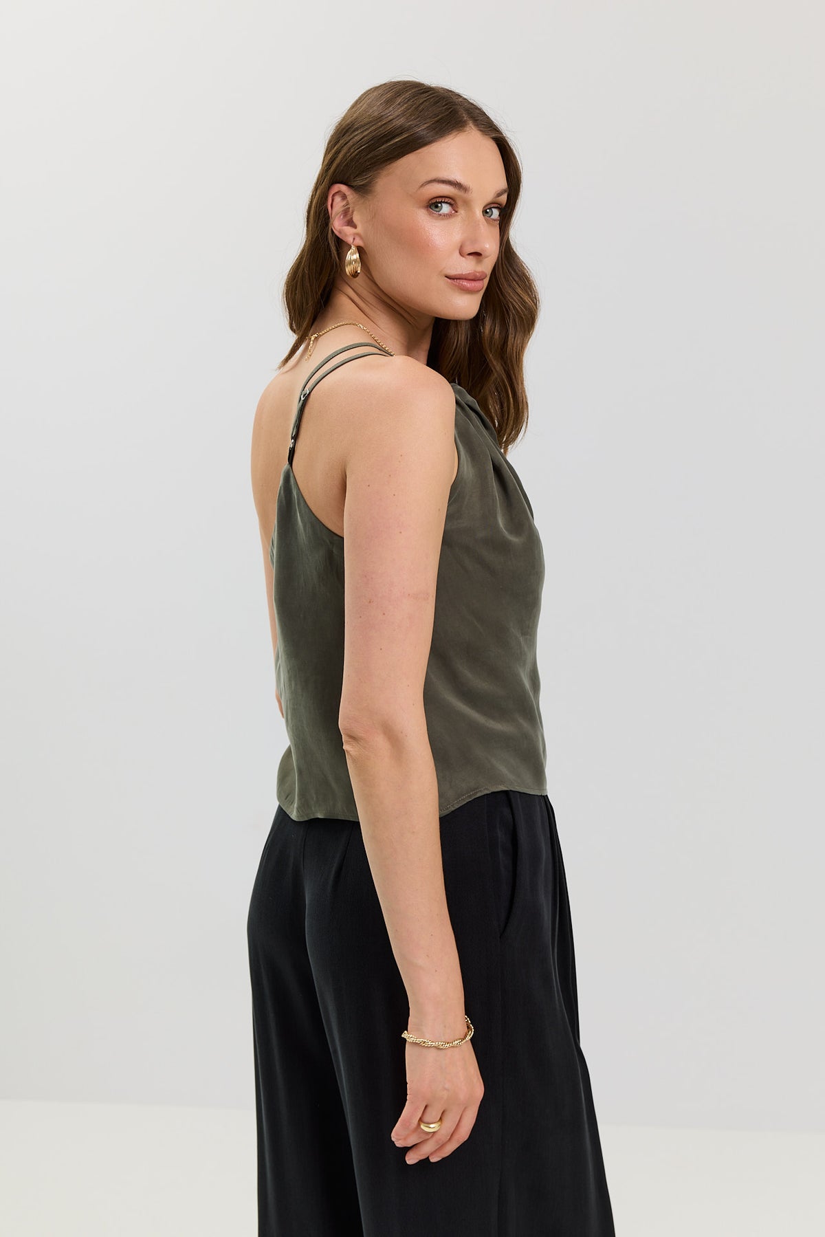 Top Muse smoky green