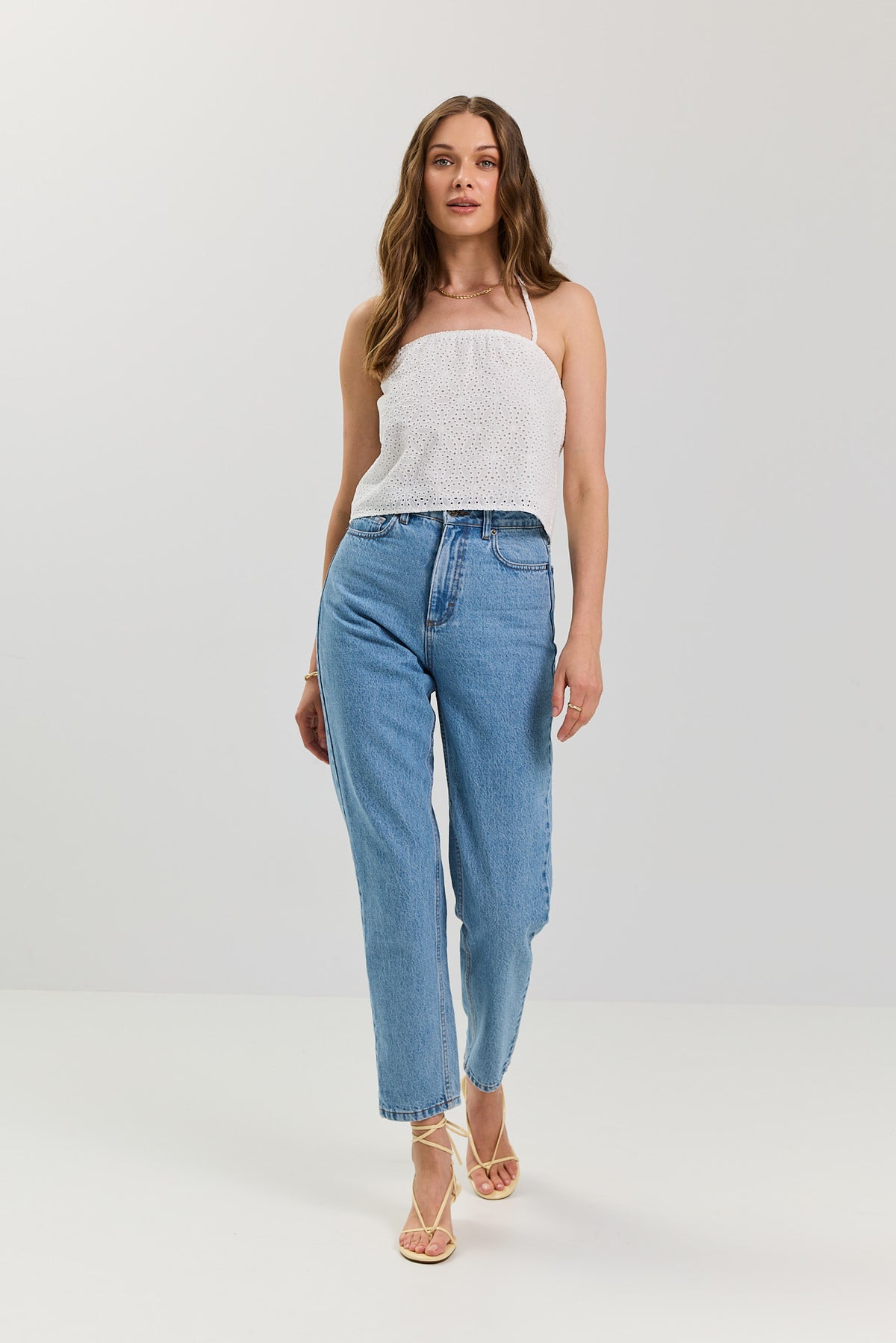 Top Laurel white