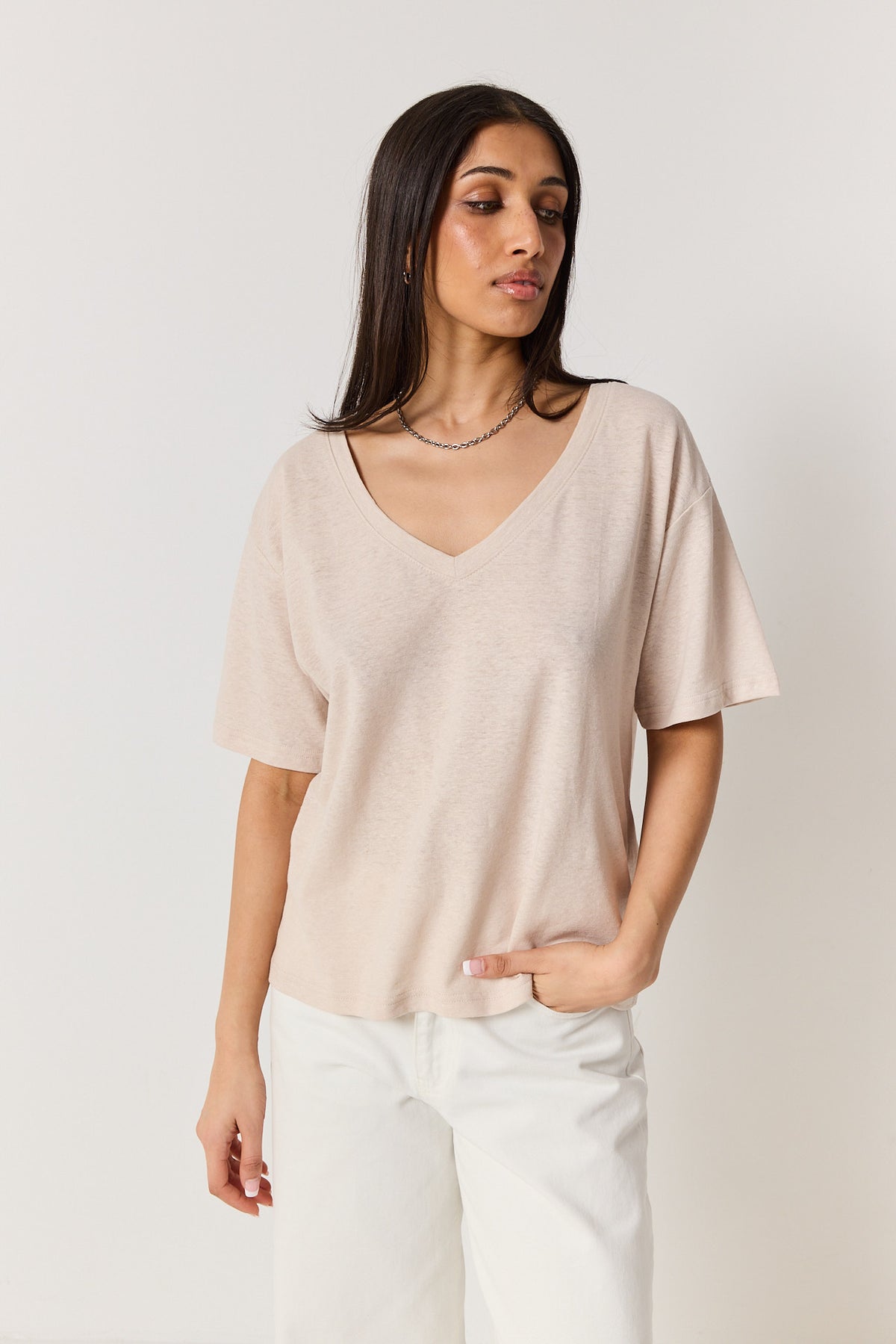 T-shirt V linen beige