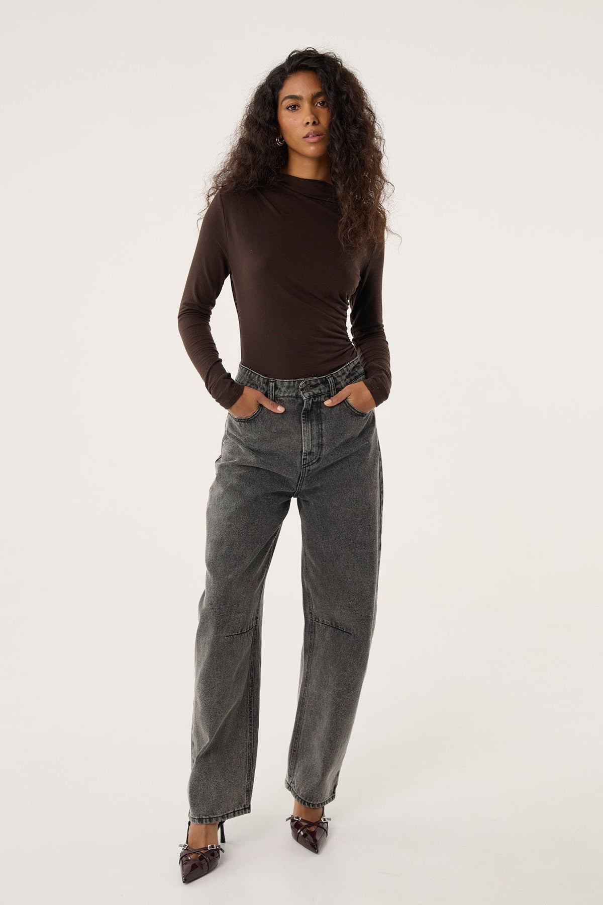 Jeansy Barrel grey