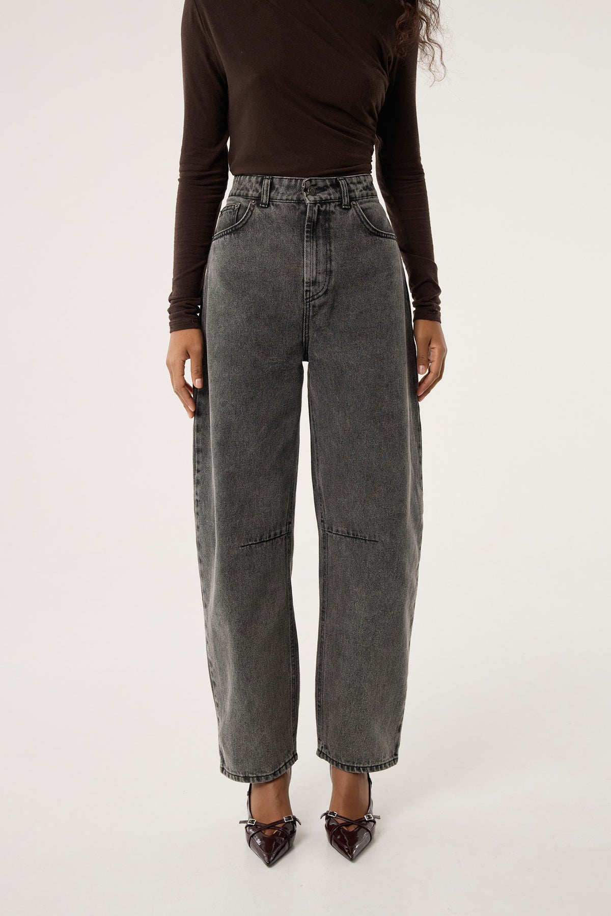 Jeansy Barrel grey