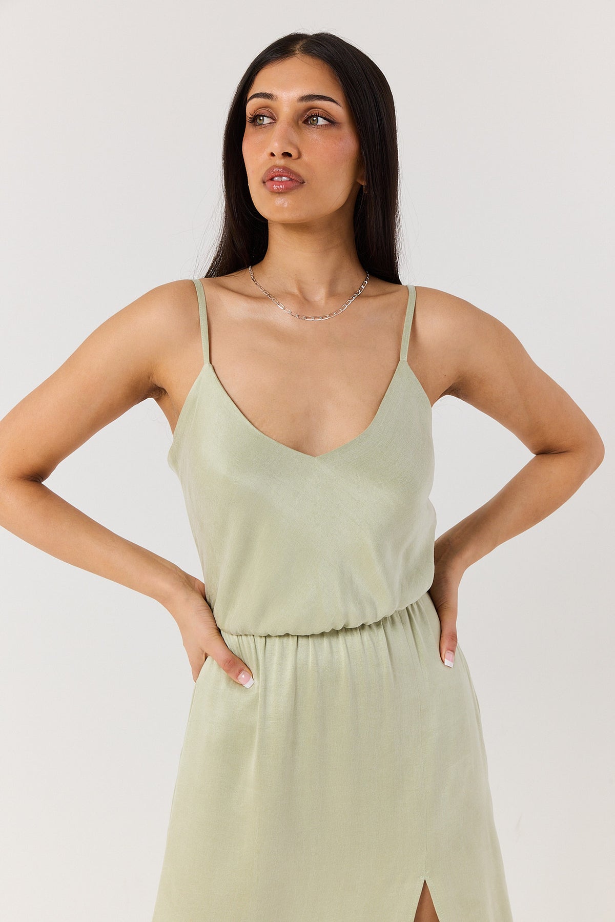 Sukienka Cameron pale green