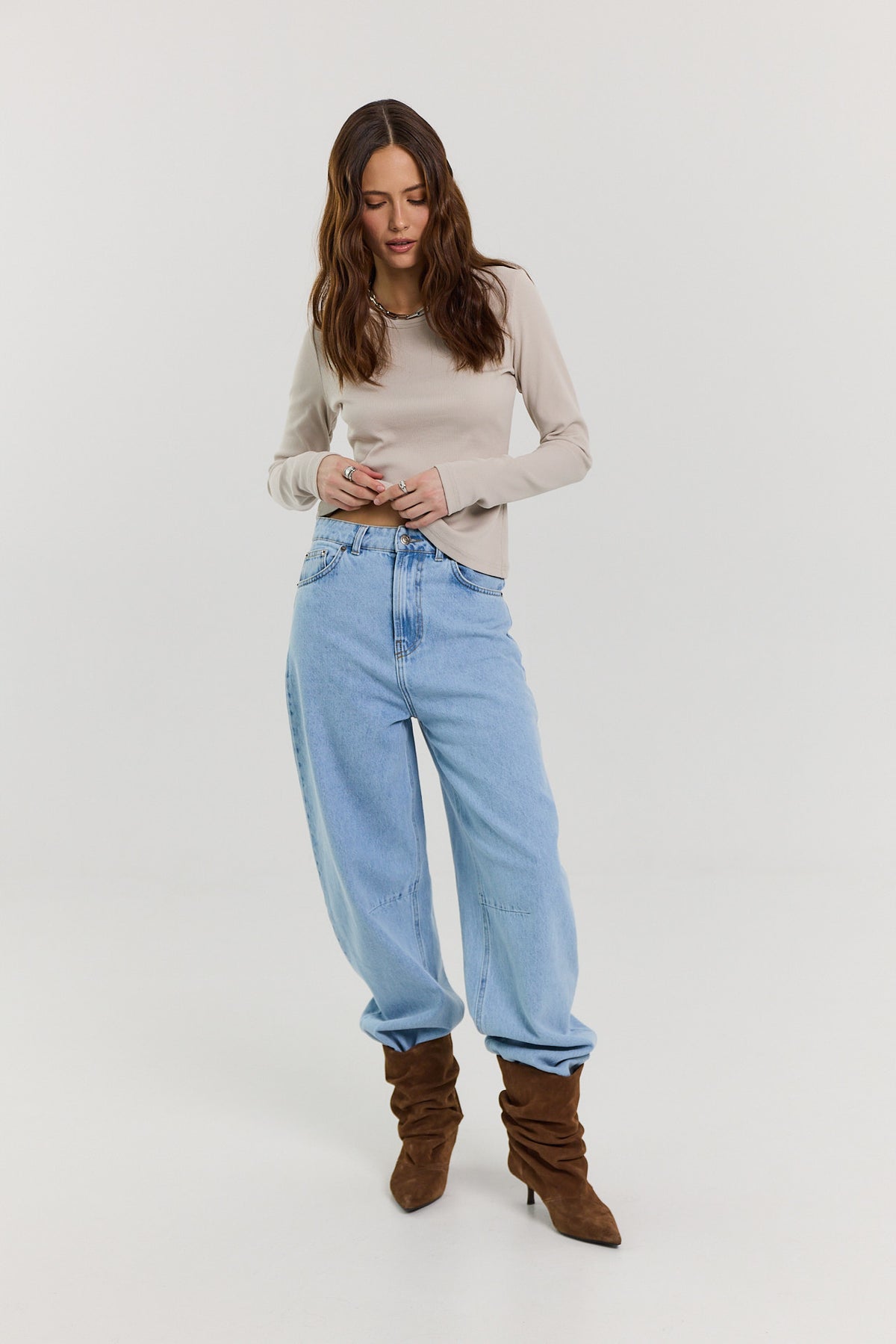 Jeansy Barrel light blue